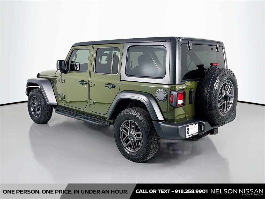Used 2024 Jeep Wrangler Sport S image 7