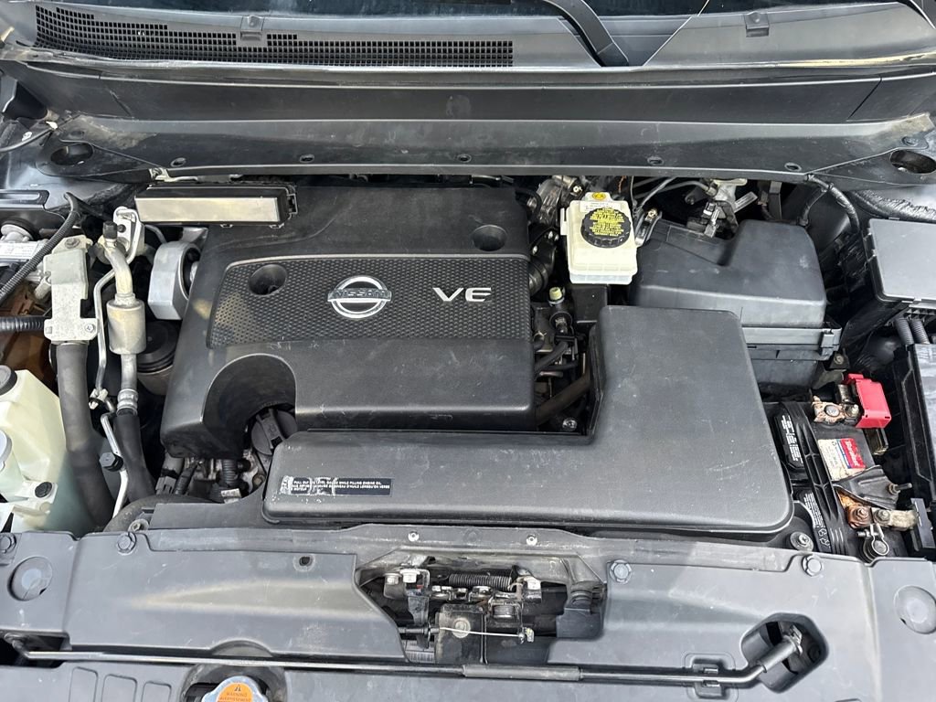 Used 2015 Nissan Pathfinder SL w/ SL Tech Package image 28