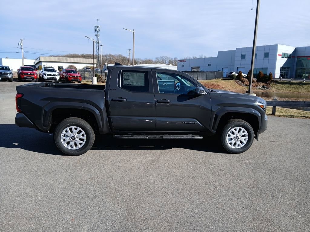 New 2026 Toyota Tacoma SR5 image 4