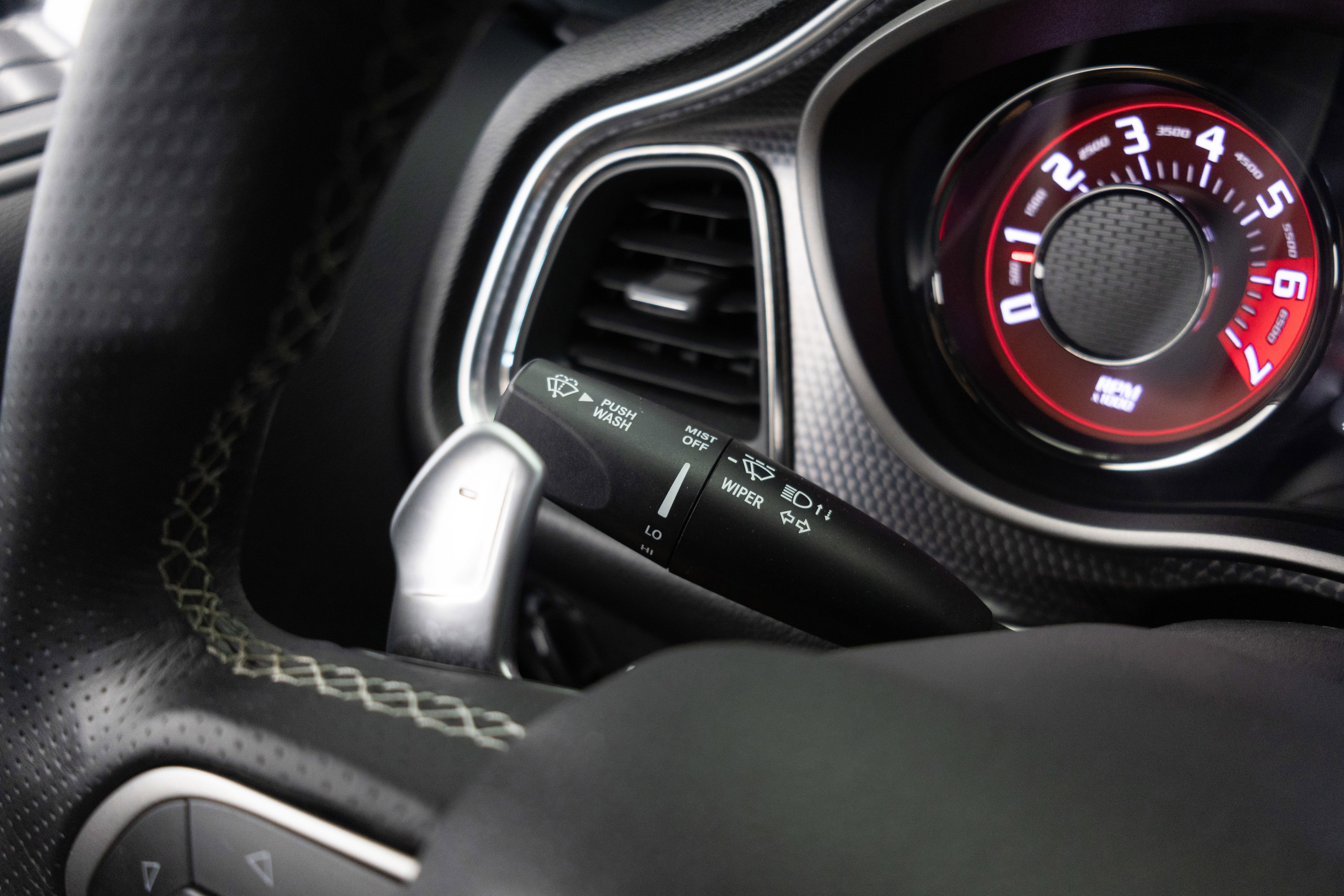 Used 2015 Dodge Challenger SRT Hellcat image 53