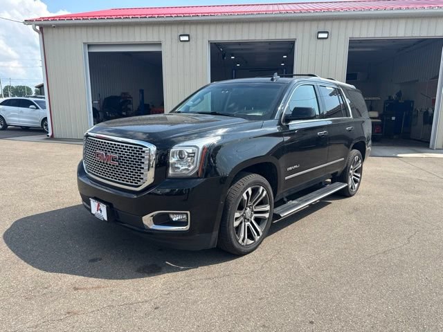 Used 2017 GMC Yukon Denali w/ Open Road Package AWD/4WD image 7