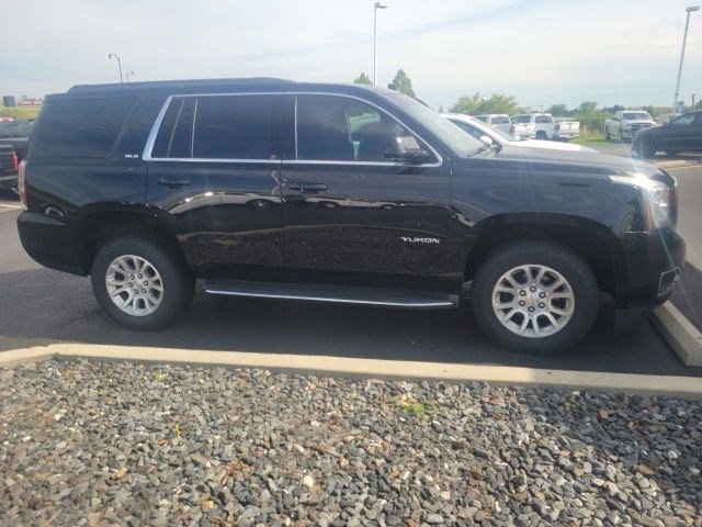 Used 2016 GMC Yukon SLE w/ Convenience Package AWD/4WD image 2