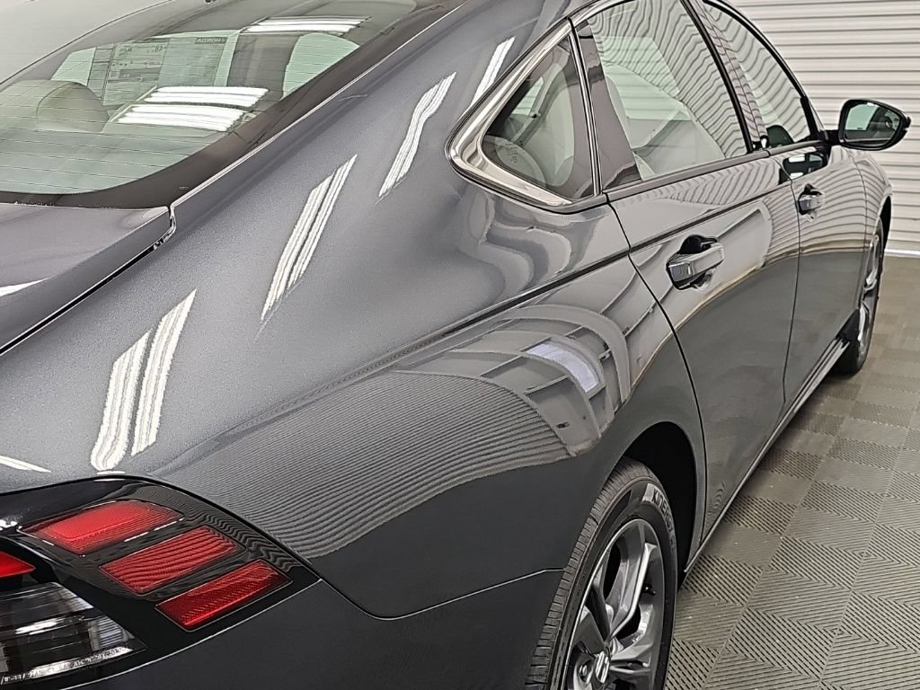 New 2026 Honda Accord EX-L image 9