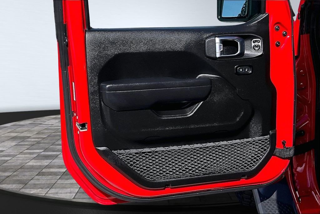 Used 2023 Jeep Wrangler Unlimited w/ 8.4" Radio Group image 13