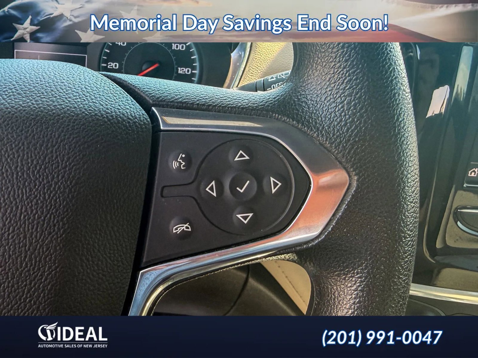 Used 2022 Chevrolet Traverse LS FWD image 25