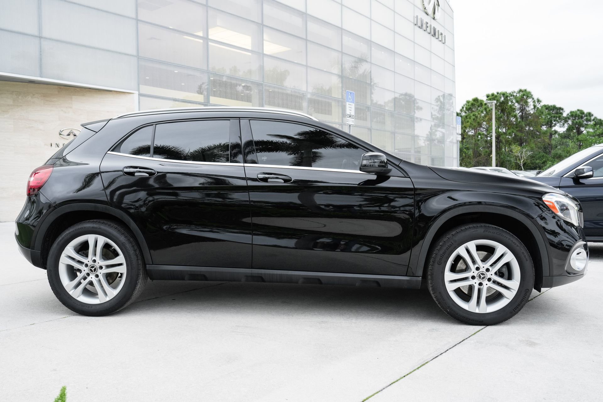 Used 2020 Mercedes-Benz GLA 250 4MATIC image 27