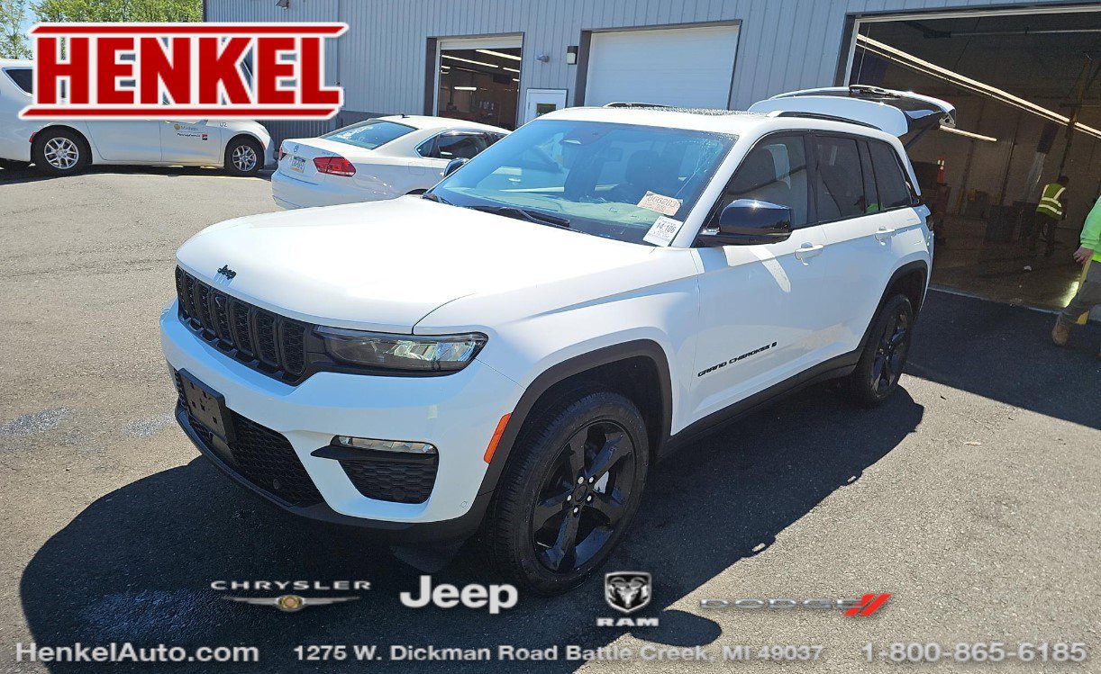 Used 2025 Jeep Grand Cherokee Limited w/ Luxury Tech Group II