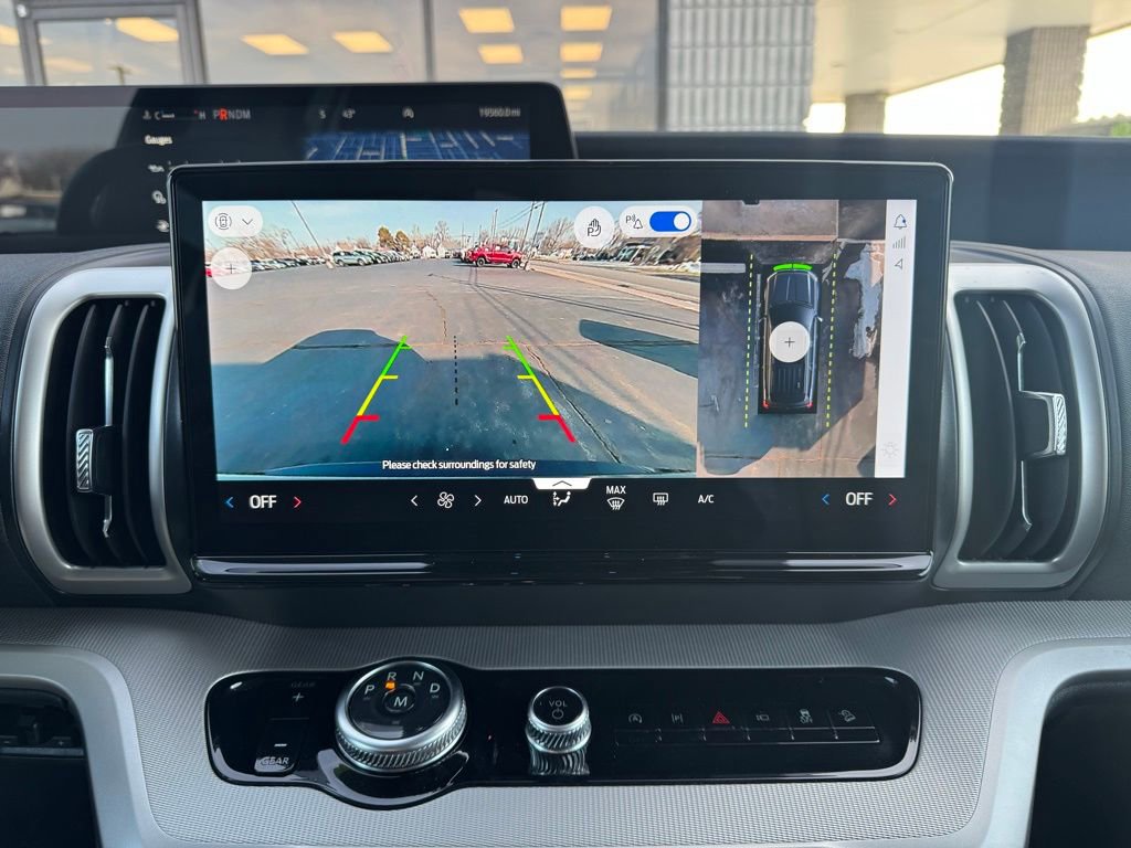 Used 2025 Ford Expedition Max Active image 13