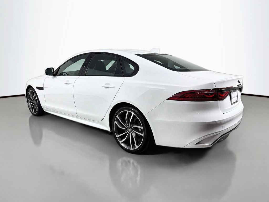 Used 2024 Jaguar XF R-Dynamic SE AWD/4WD image 7