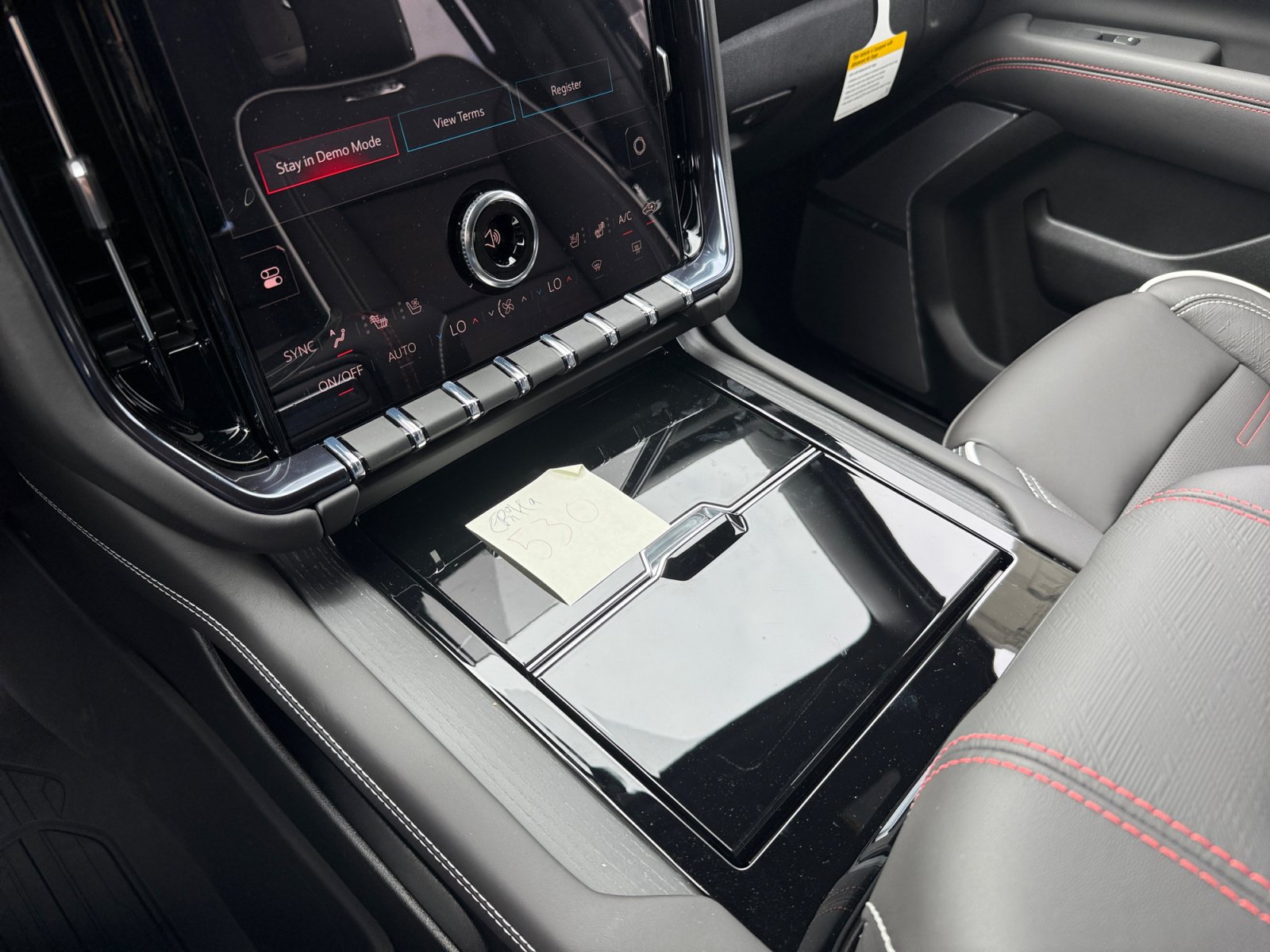 New 2026 GMC Yukon XL AT4 Ultimate w/ LPO, Floor Liner Package AWD/4WD image 13