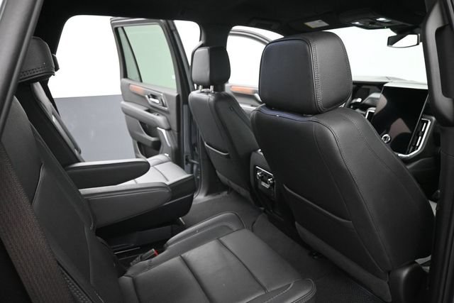 Used 2025 GMC Yukon Denali AWD/4WD image 22