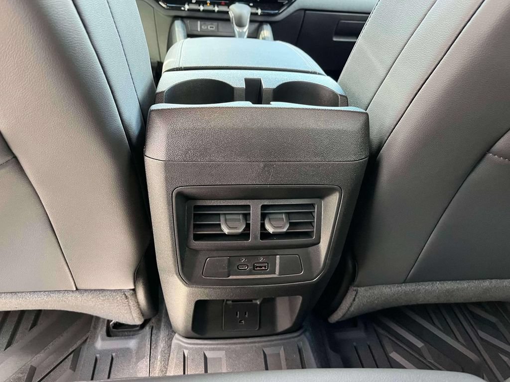New 2026 GMC Canyon Elevation w/ Convenience Package AWD/4WD image 15