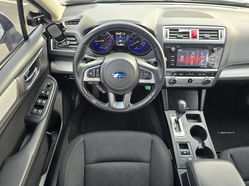 Used 2017 Subaru Legacy 2.5i Premium w/ Moonroof Package AWD/4WD image 10