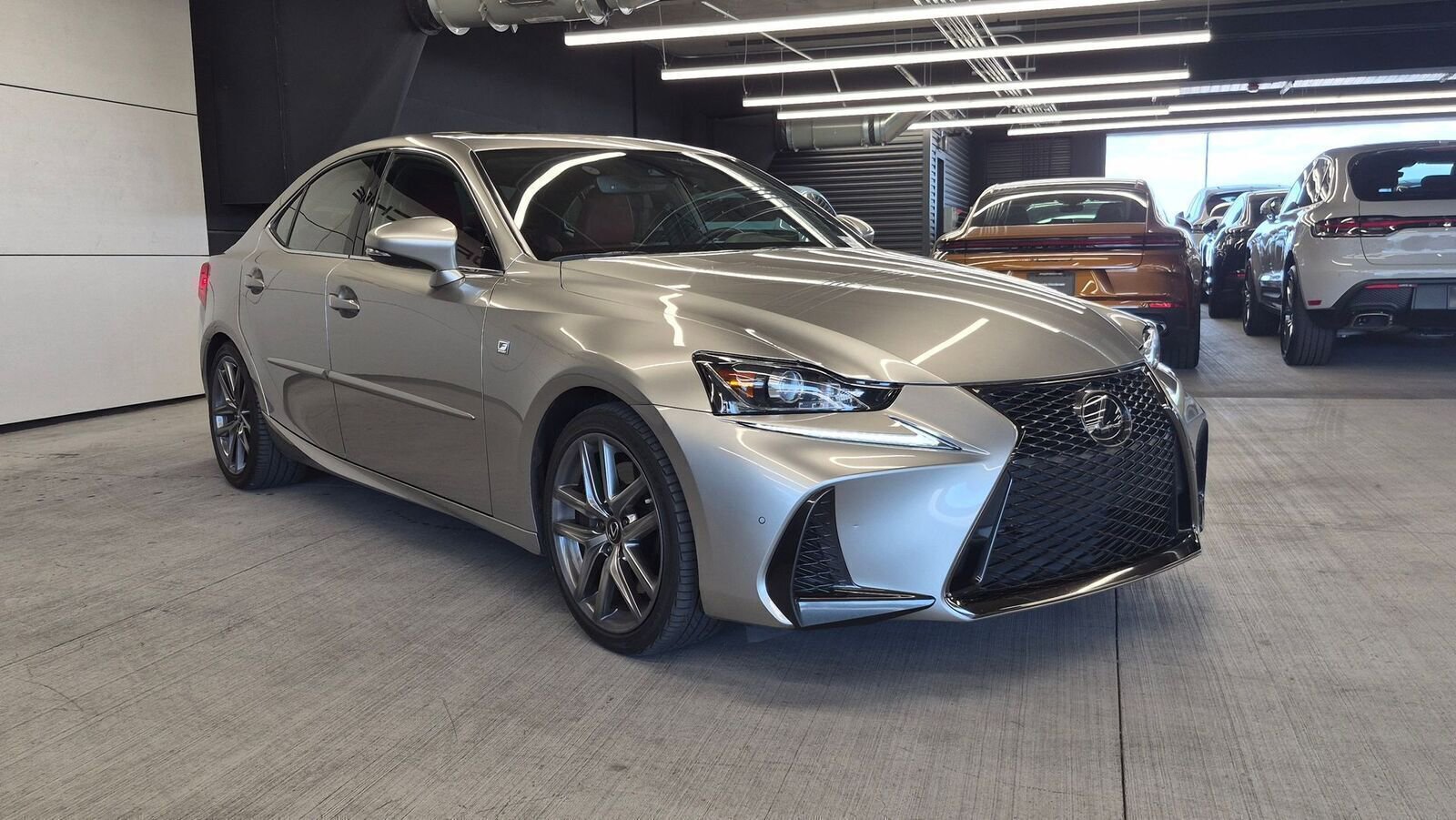 Used 2019 Lexus IS 300 F Sport w/ F Sport Package RWD image 8