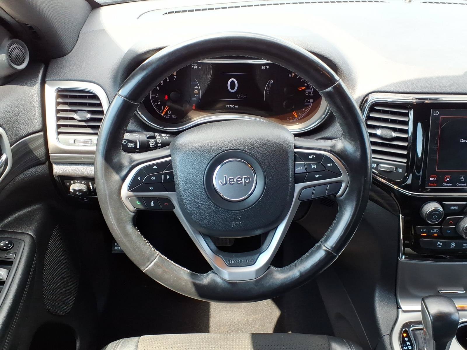 Used 2020 Jeep Grand Cherokee Altitude AWD/4WD image 12