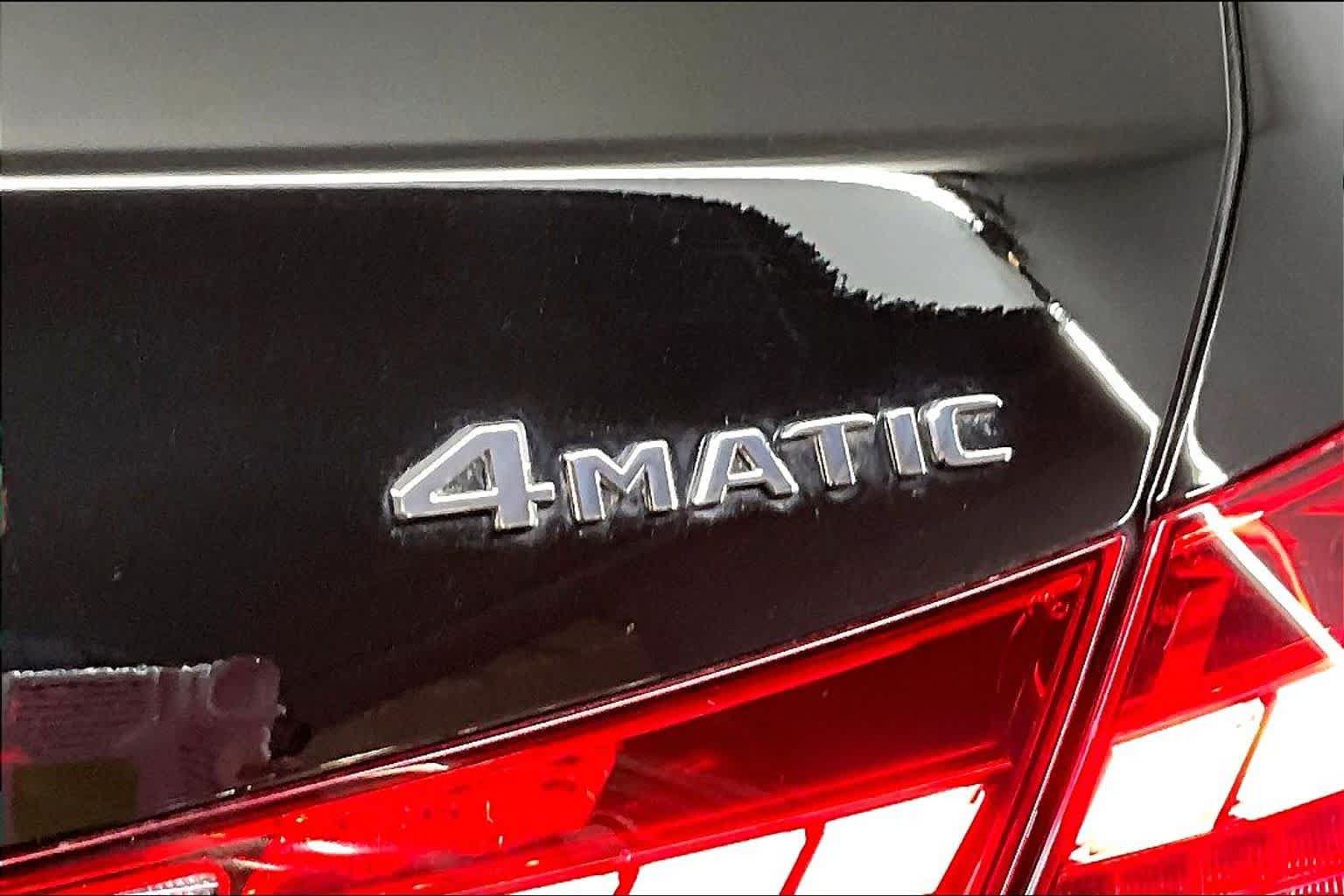 Used 2024 Mercedes-Benz C 300 4MATIC Sedan image 10