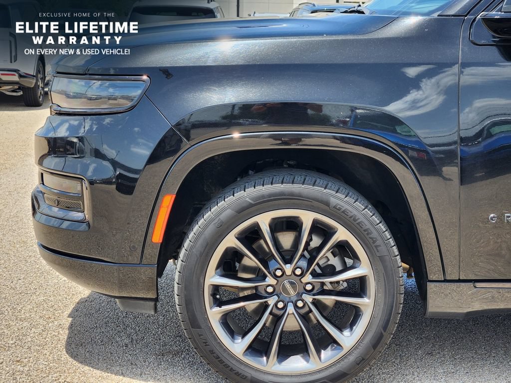 Used 2024 Jeep Grand Wagoneer L Series II w/ Quick Order Packagew 28T AWD/4WD image 7
