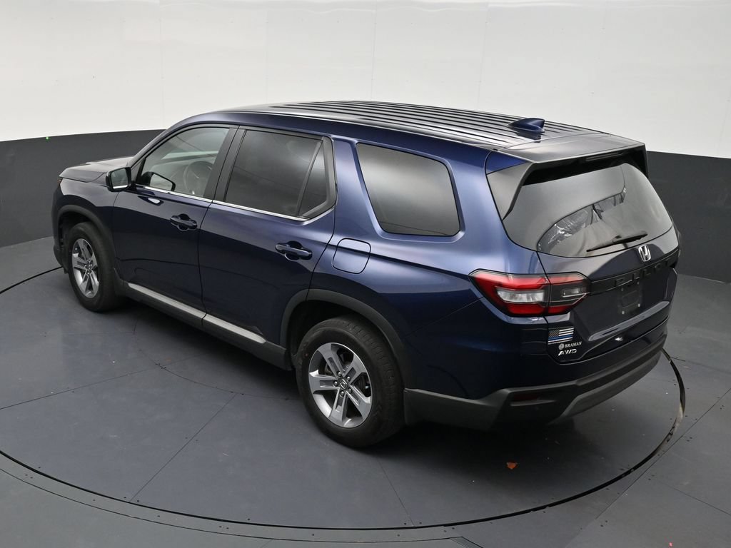 Used 2025 Honda Pilot EX-L image 12