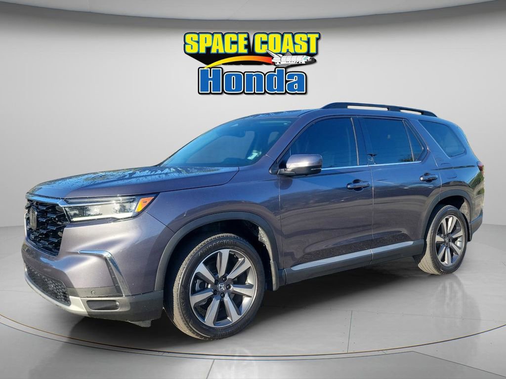Used 2024 Honda Pilot Elite image 3