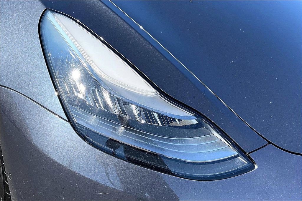 Used 2019 Tesla Model 3 Long Range image 28