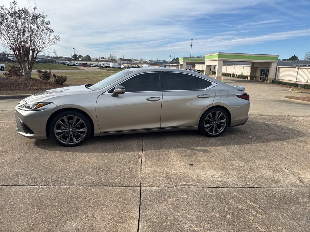 Used 2021 Lexus ES 350 F Sport image 8