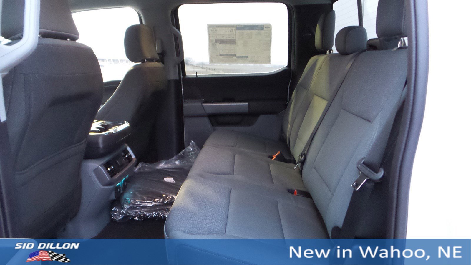 New 2025 Ford F150 XLT w/ Equipment Group 302A MID image 19