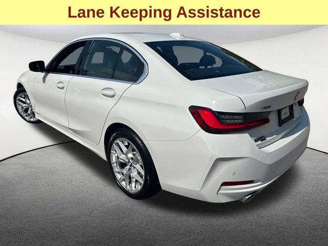 Used 2025 BMW 330i xDrive Sedan AWD/4WD image 7
