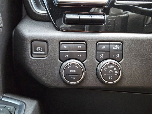 Certified 2022 Chevrolet Silverado 1500 High Country w/ High Country Premium Package image 17