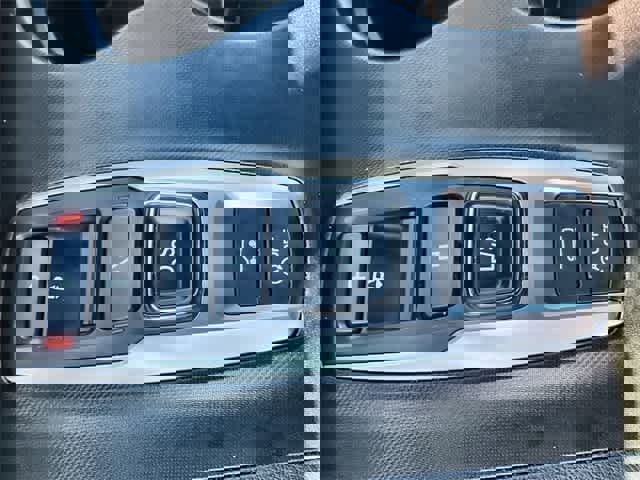 Certified 2022 Honda Pilot TrailSport image 16