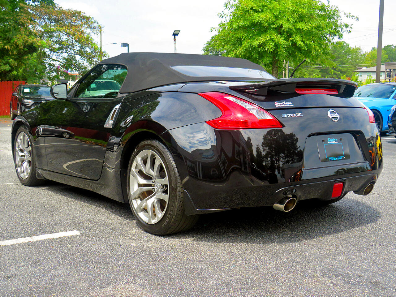Used 2014 Nissan 370Z Touring w/ Navigation Package image 7