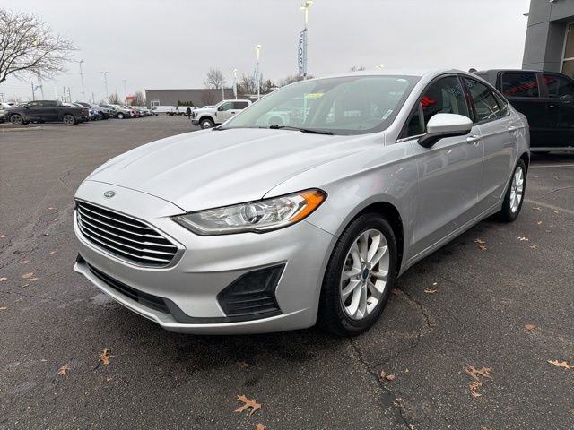Used 2019 Ford Fusion SE image 10