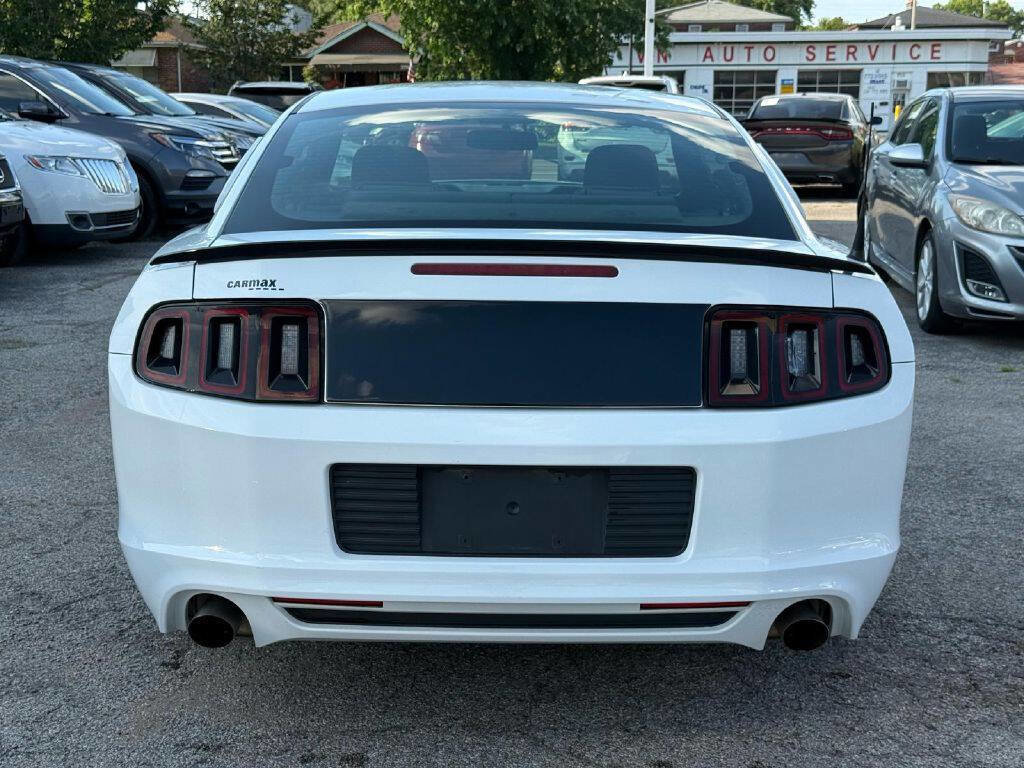 Used 2014 Ford Mustang Coupe w/ Equipment Group 102A image 9