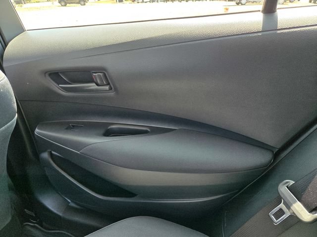 Used 2026 Toyota Corolla LE FWD image 11