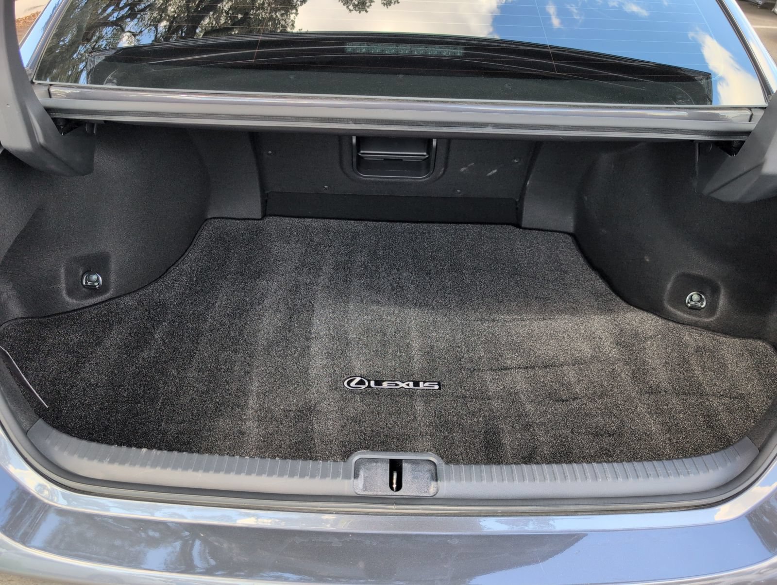 Certified 2025 Lexus ES 300h w/ Premium Package FWD image 20