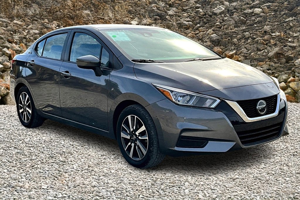 Used 2021 Nissan Versa SV image 10
