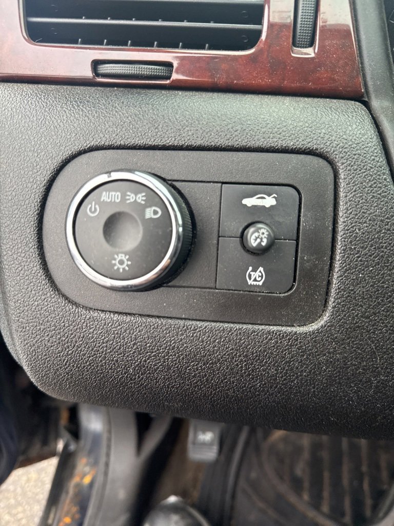 Used 2009 Chevrolet Impala LS image 26