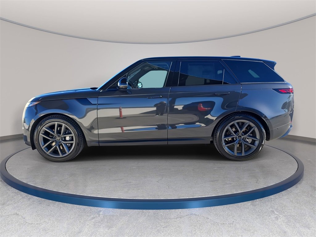 New 2026 Land Rover Range Rover Sport SE image 8