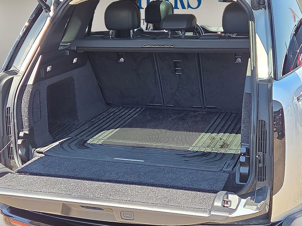 Used 2024 Land Rover Range Rover SE image 16