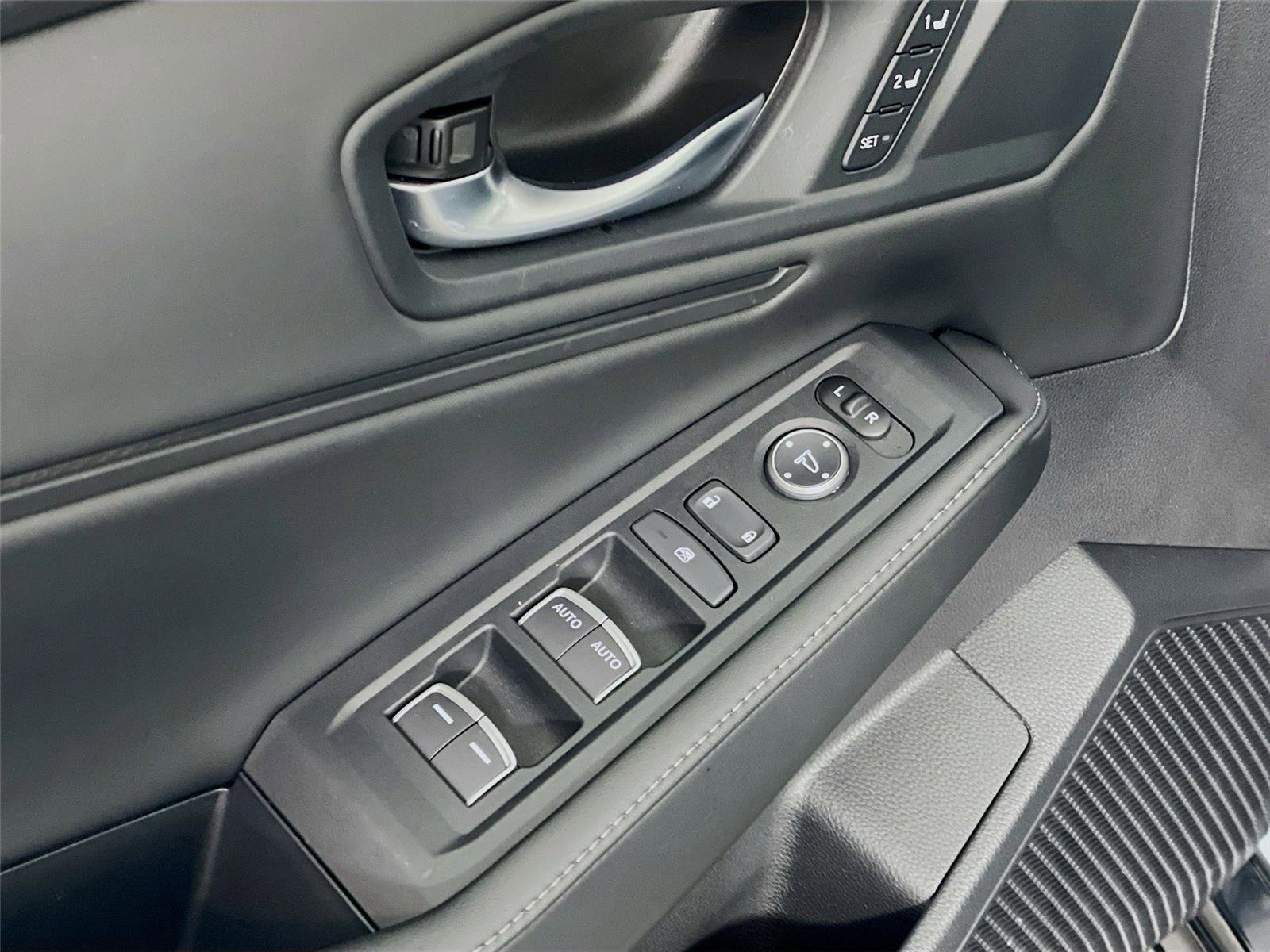 Used 2025 Honda Accord Sport image 19