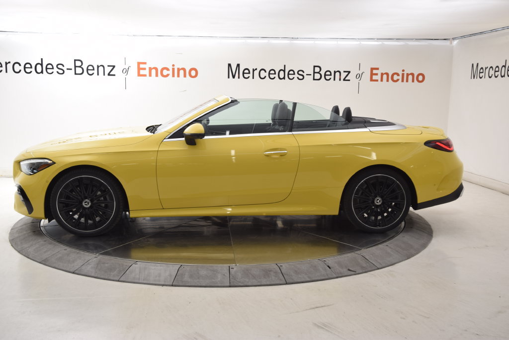 New 2027 Mercedes-Benz CLE 300 4MATIC Cabriolet image 3