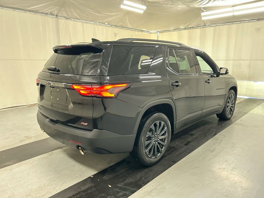 Certified 2023 Chevrolet Traverse RS image 2