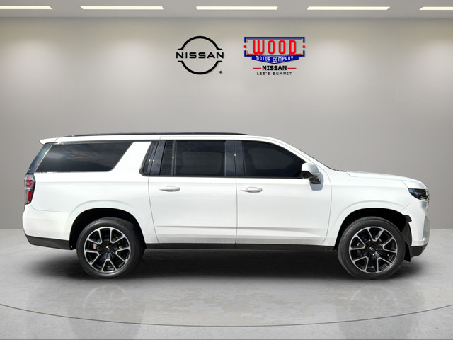 Used 2021 Chevrolet Suburban RST AWD/4WD image 2