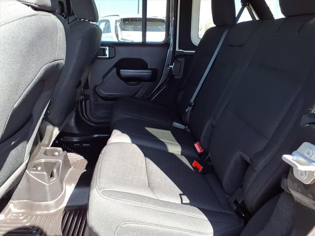 Used 2020 Jeep Wrangler Unlimited Sport image 19