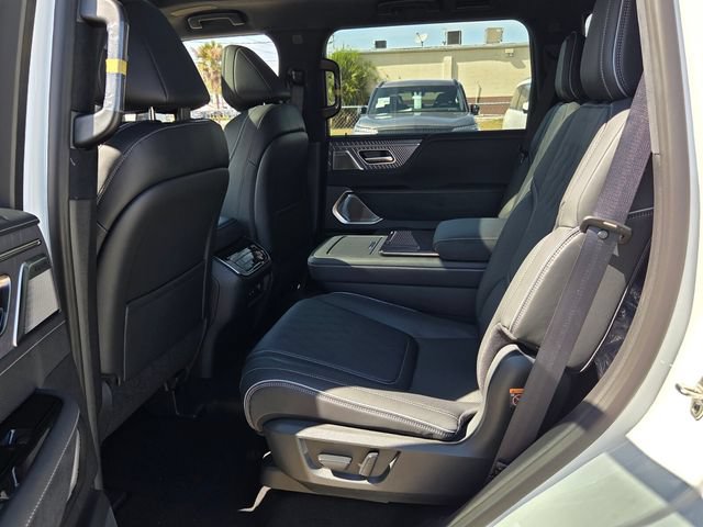 New 2026 INFINITI QX80 Autograph AWD/4WD image 13