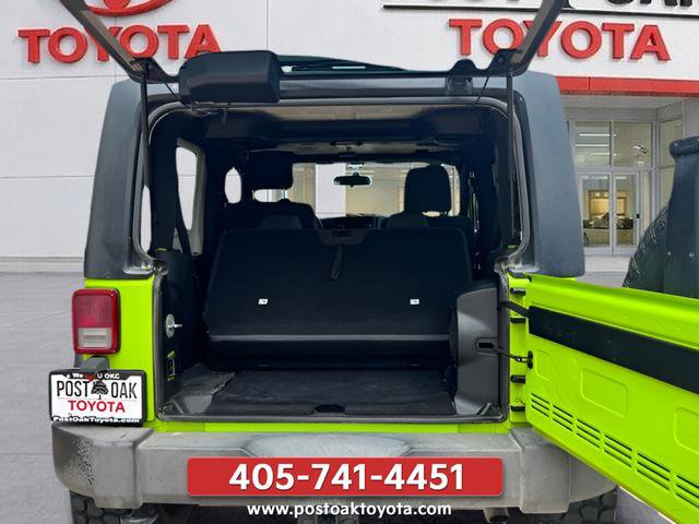 Used 2012 Jeep Wrangler Rubicon w/ PWR Convenience Group AWD/4WD image 11