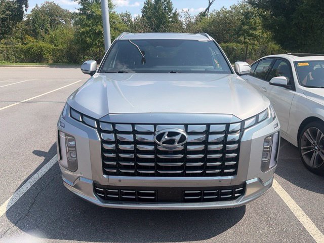 Used 2024 Hyundai Palisade Calligraphy AWD/4WD image 3