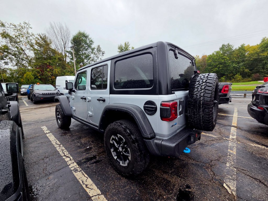 Used 2024 Jeep Wrangler Unlimited Rubicon 4xe AWD/4WD image 5