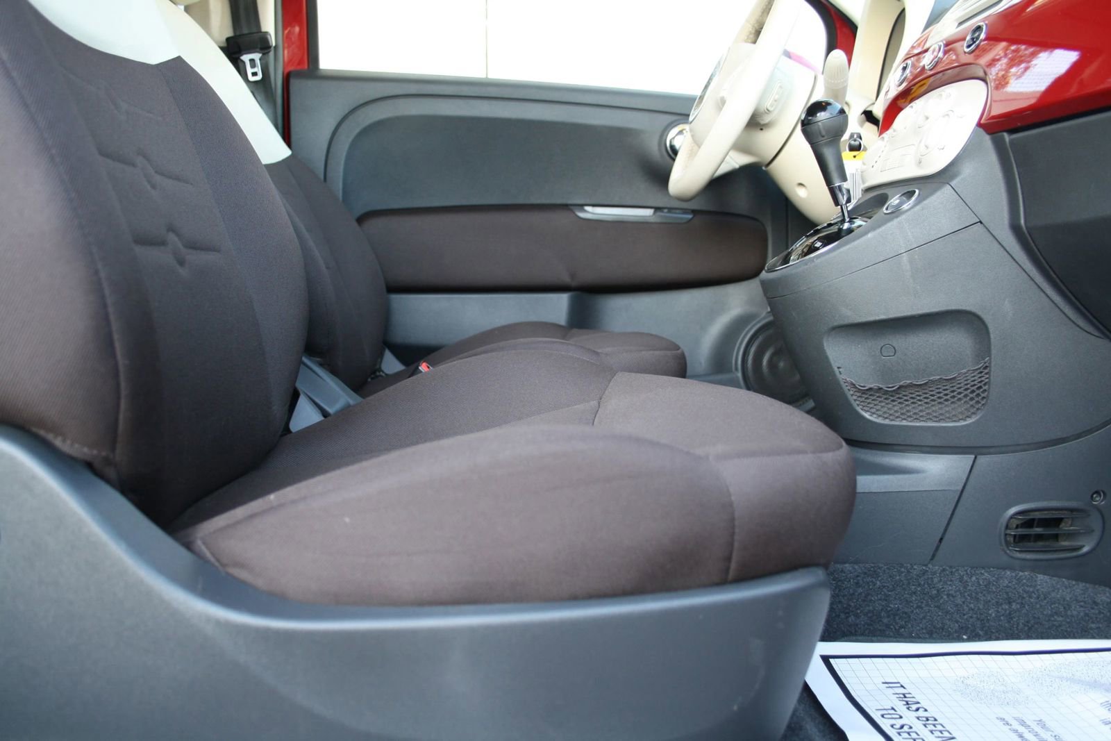 Used 2014 FIAT 500 Pop image 10