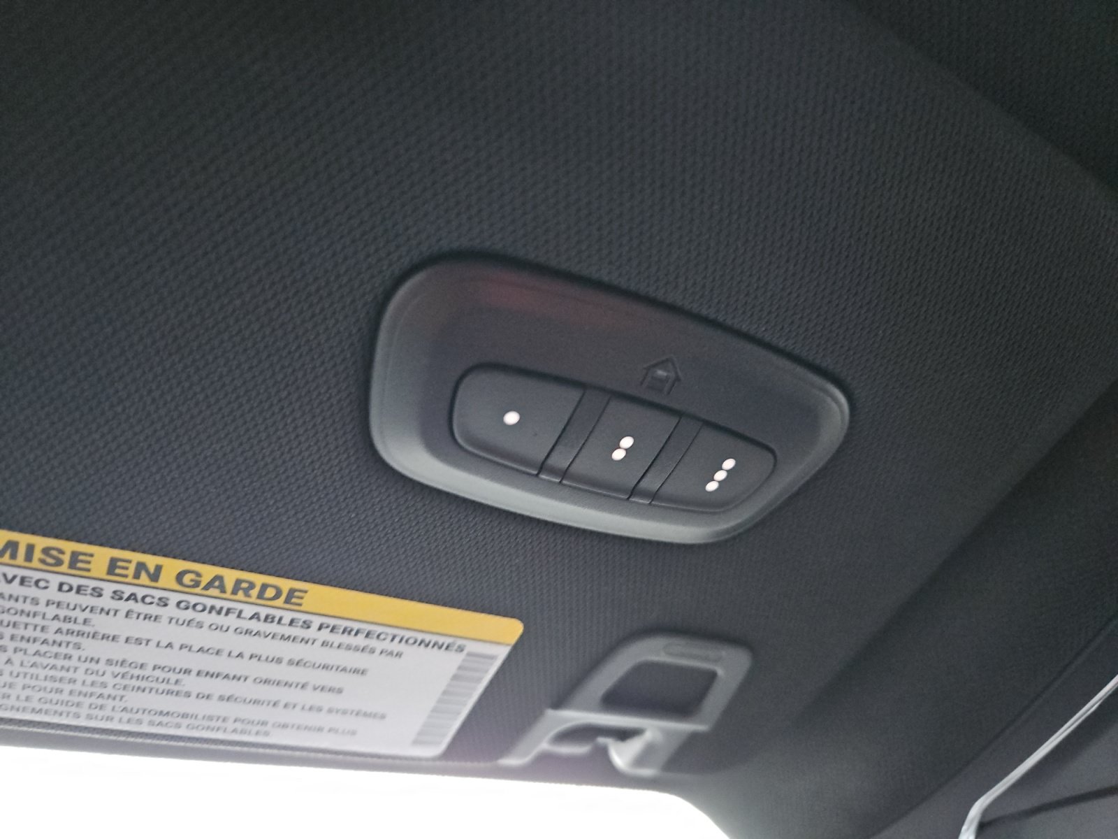 Used 2024 Jeep Grand Cherokee L Limited w/ Black Appearance Package AWD/4WD image 19