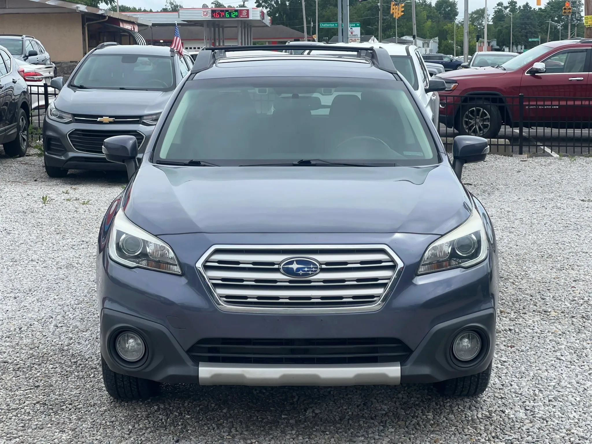 Used 2016 Subaru Outback 3.6R Limited AWD/4WD image 2